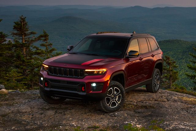 Mercedes E-Class 2022 Large